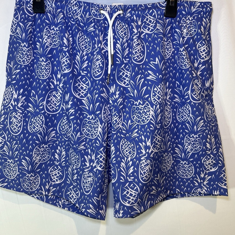 Bermies Swim Trunks Men's Size Large‎ Mesh Lined Board Shorts Blue Pineapple